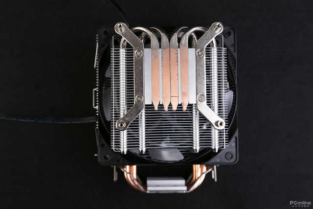 科普一分钟｜塔式/下压式散热器的优劣各是什么