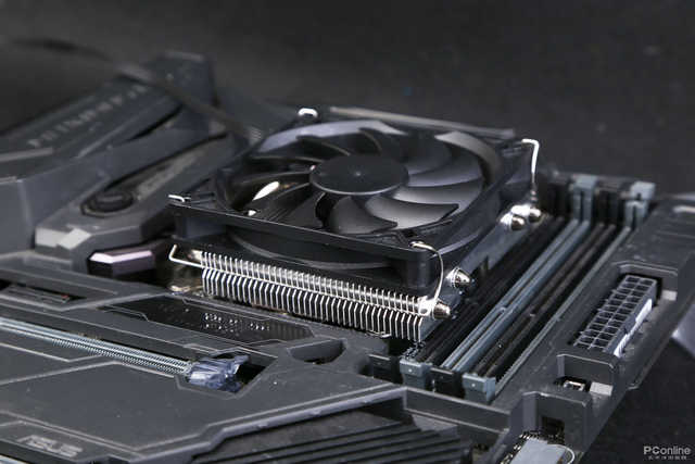 科普一分钟｜塔式/下压式散热器的优劣各是什么