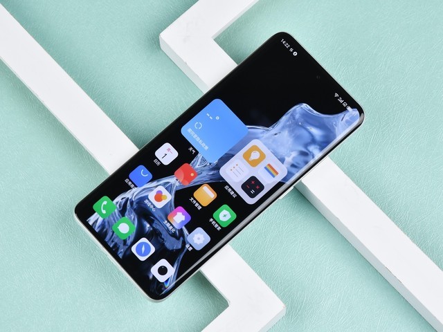 4500元左右 这些手机各有“花样”值得选购