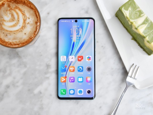 520送礼攻略 这几款手机帮你征服TA的心