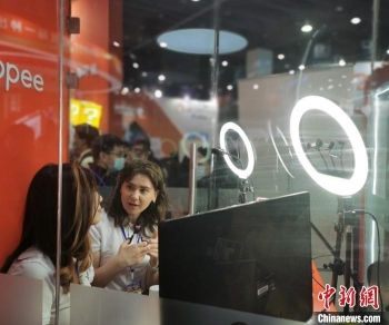 报告：中国大多数网络主播月入3000-5000元