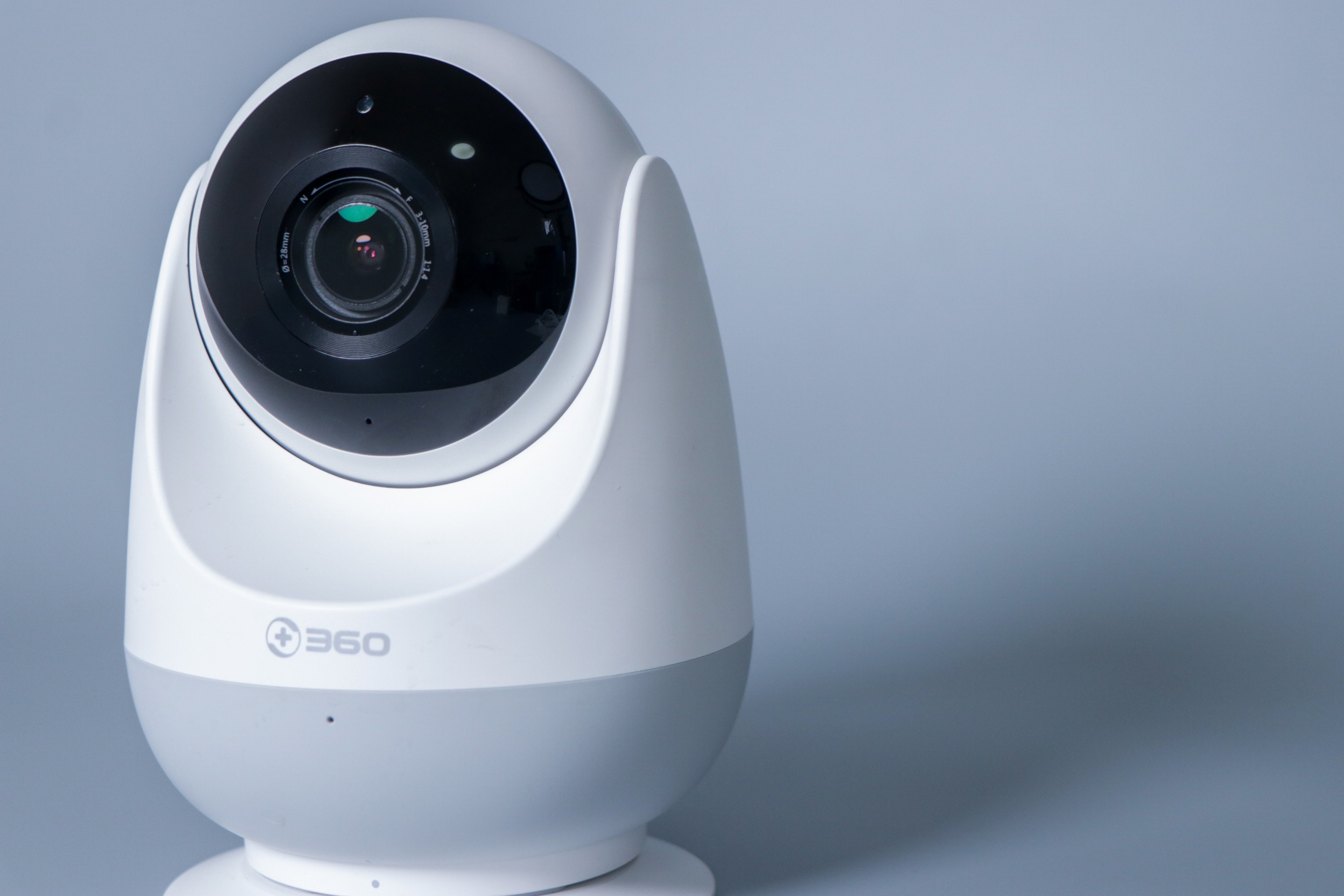 360智能摄像机云台变焦版测评：9倍混合变焦，拉近与家的距离