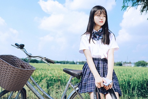 被女朋友拉黑后，如何重新取得联系？