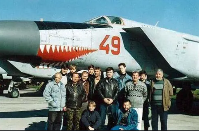 被苏联严格保密的杀手锏，米格25究竟有多猛？速度快过美国导弹？