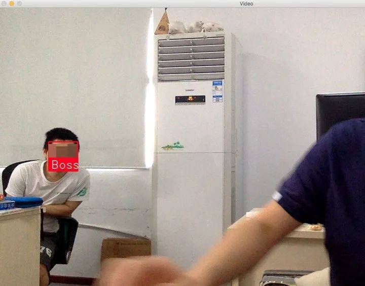 你介意同事上班摸鱼吗？