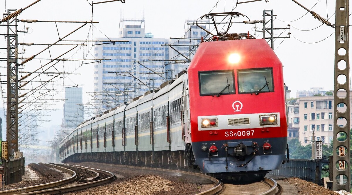 高铁？动车？都叫火车，有啥区别你知道吗？