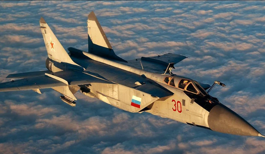 被苏联严格保密的杀手锏，米格25究竟有多猛？速度快过美国导弹？