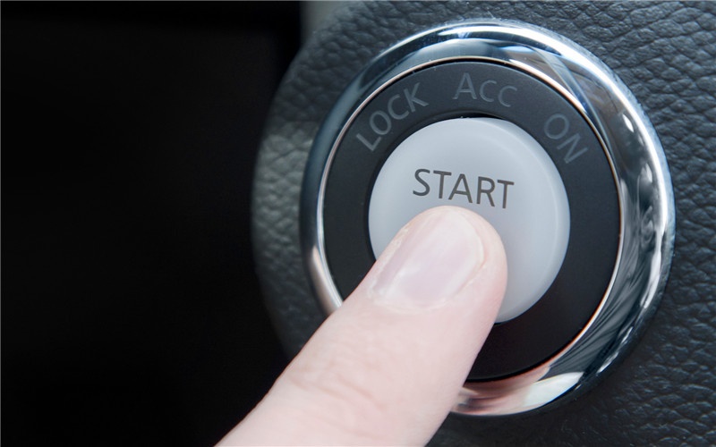 50岁的人如果从零开始，选择做哪些行业更容易成功？推荐一下