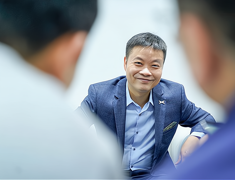 从亿万富翁到艰苦创业，UC创始人：有钱的生活太枯燥