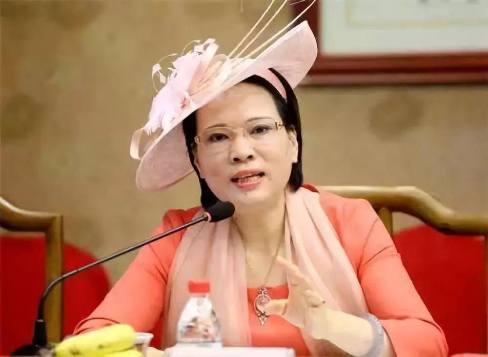 又一浙江女富豪凉了？巅峰时身价295亿，如今负债累累房子被拍卖