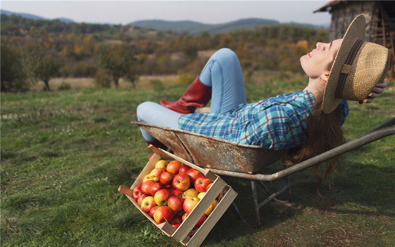 随着社会经济的发展，未来的农村户口，具备哪些方面的优势呢？