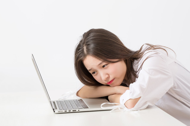 我，60岁90年代月入过万的国企女销售，被迫辞职今靠编织年入10万