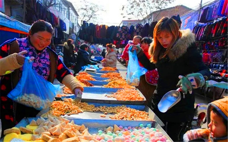 农村人如果不外出打工，在家干什么，一年能挣到10万元左右？