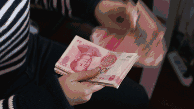 造神的资本市场与两难的东鹏特饮