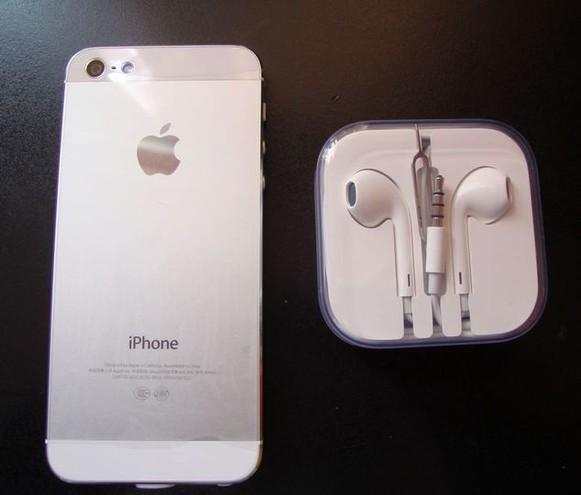 这么多年过去了，还在用iPhone5是什么体验？