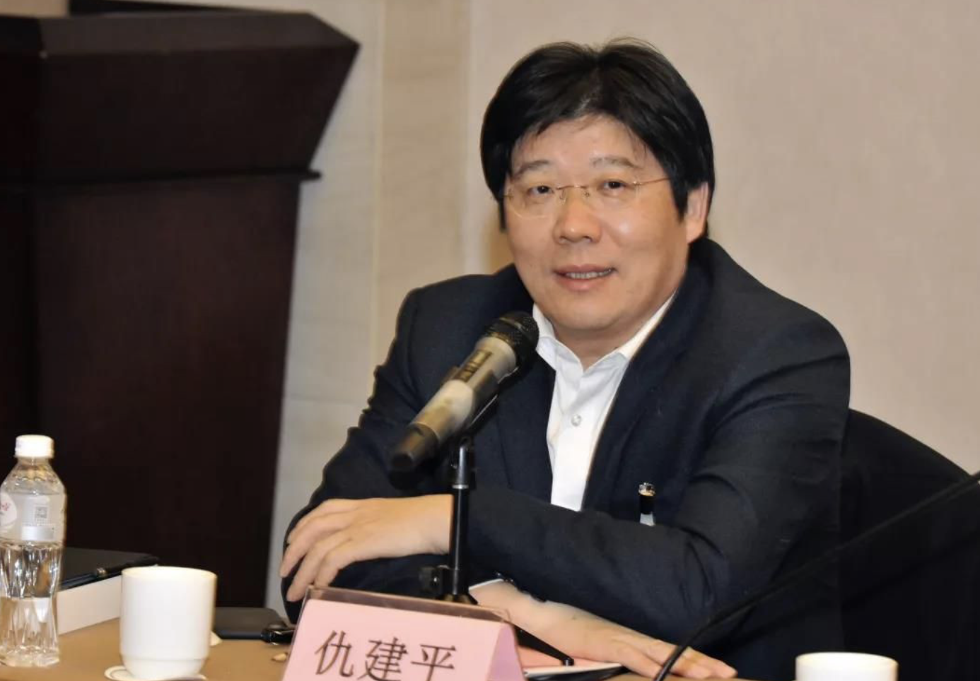 宁波又一百亿富豪出现：从农村穷小子逆袭为行业大佬，身价216亿