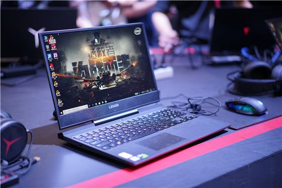 为什么说真正懂电脑的人，购买笔记本时，不会选苹果笔记本？