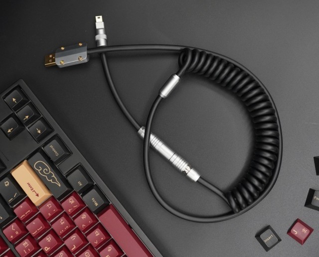 外设小科普：关于键盘线材客制化的二三事