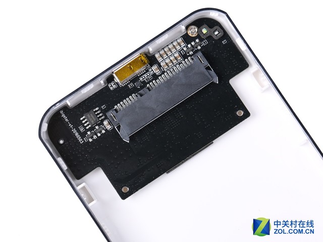 点赞 测可远程操作的iBIG无线移动硬盘