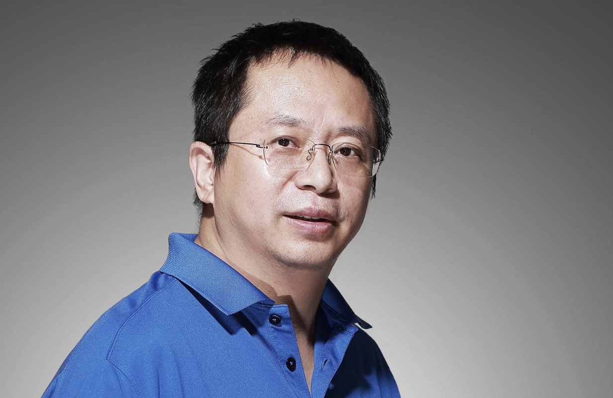 连续新低，周鸿祎15亿回购，三六零该如何穿越周期？