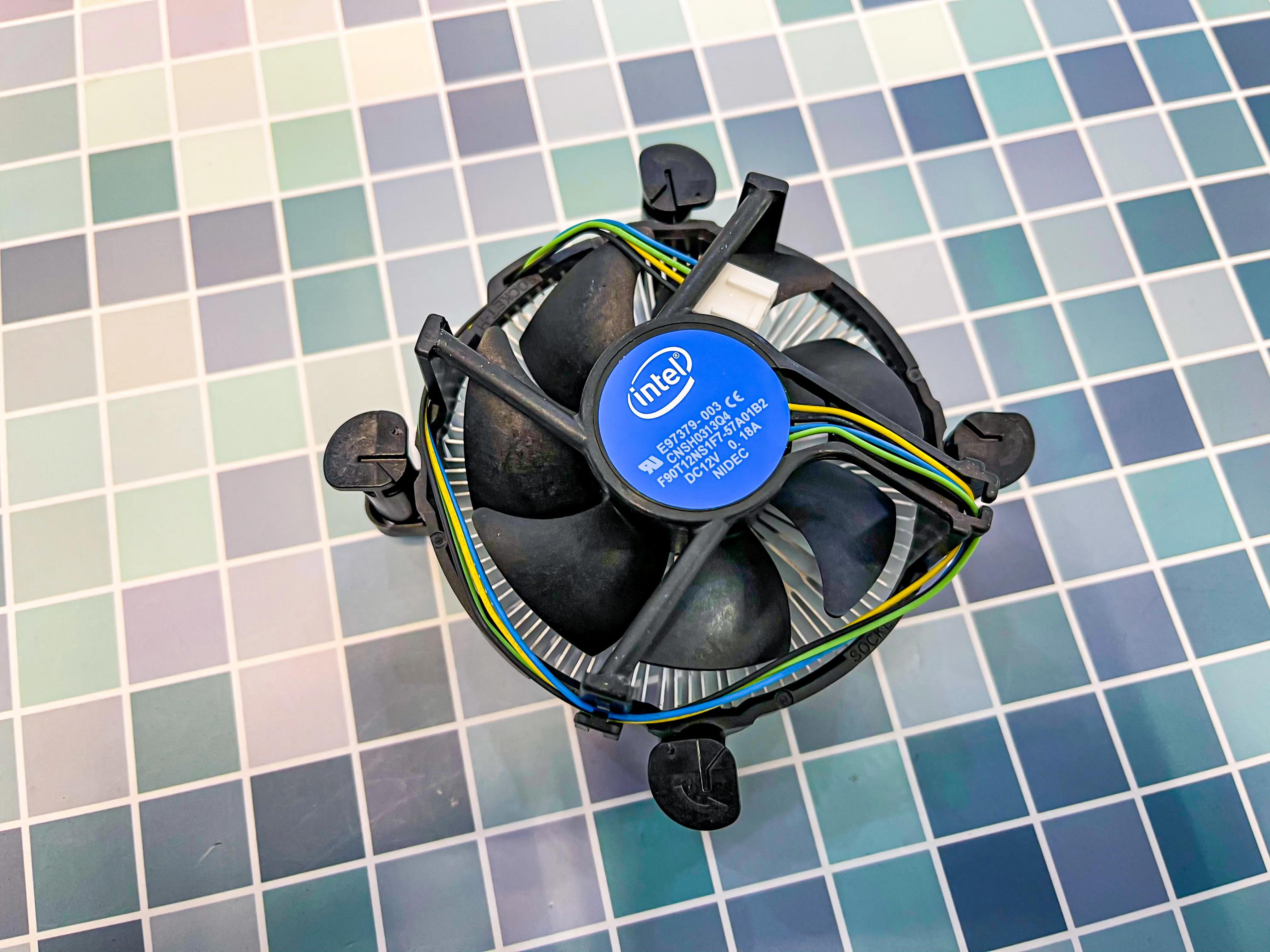 显卡疯狂涨价，2800元还能DIY一台怎样的电脑主机？