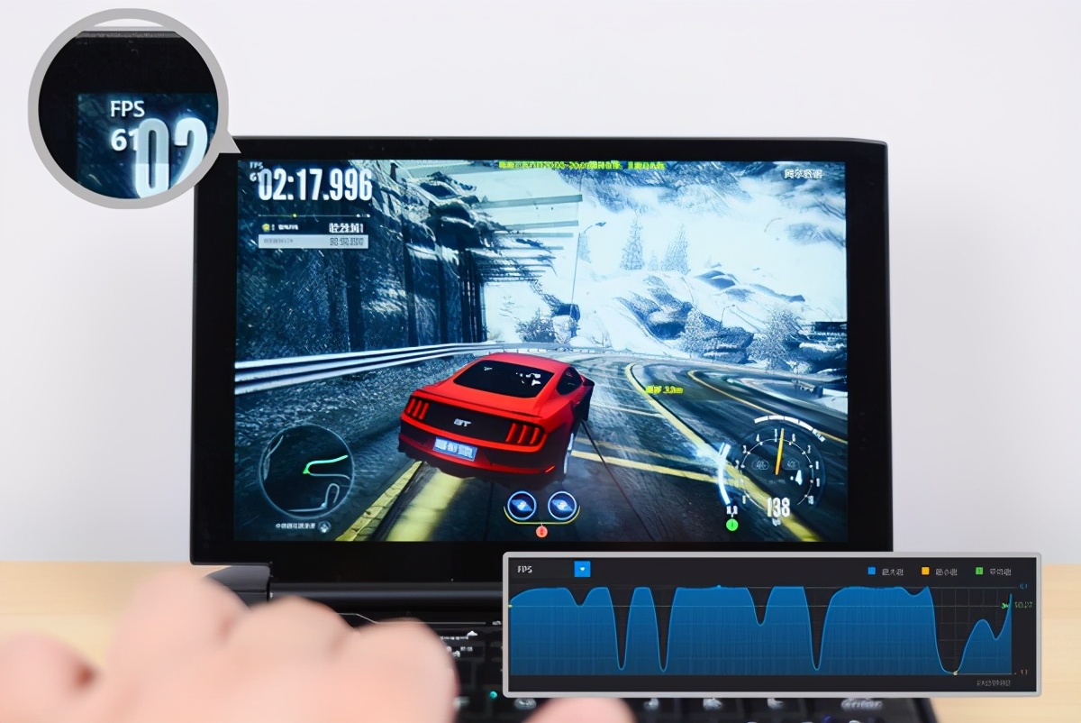 “小不点”游戏笔记本电脑评测：只有7英寸，跑分超92W