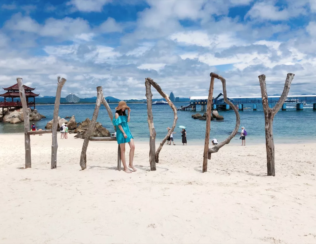 抖音上的手势舞是她带火的？创作的灵感来自......