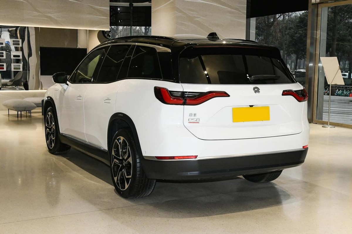 46.80万起售，蔚来ES8到底算不算是一台豪车？