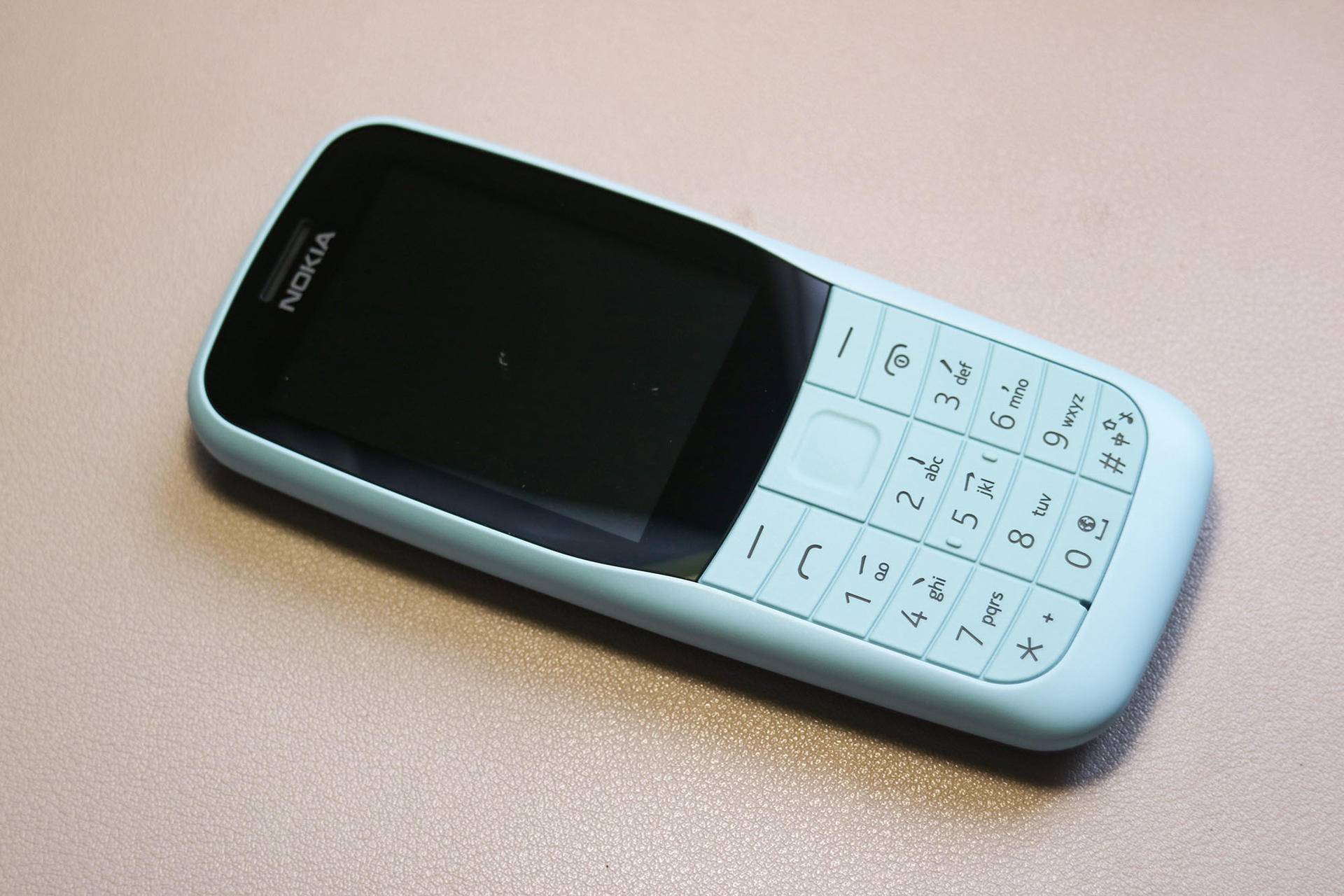 Nokia 220，经典4G功能备用机