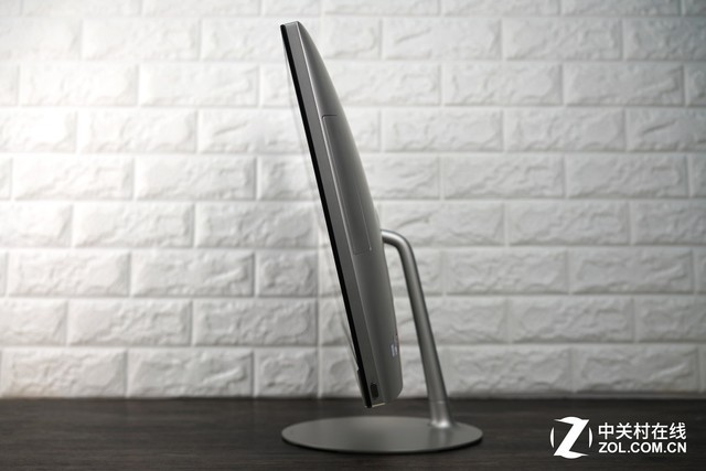 无边界高颜值微边框！联想致美一体机520评测