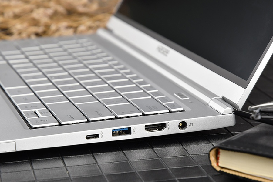 贵300元值吗？神舟最便宜轻薄本升级，高色域屏硬盘翻倍依然划算