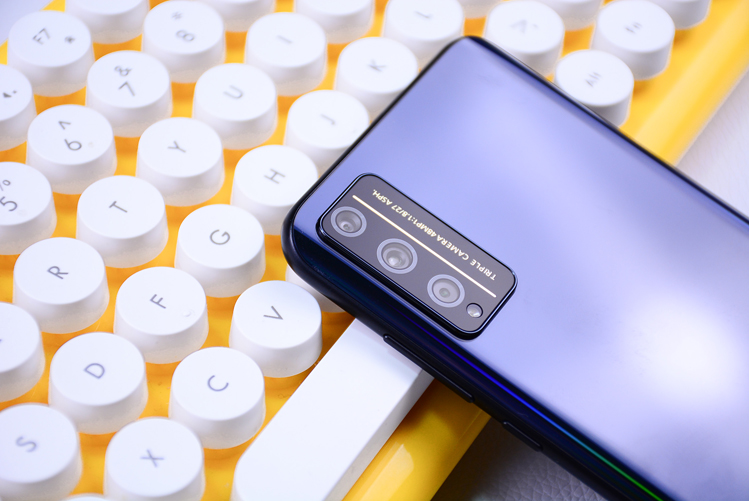 荣耀Play4T Pro评测：口碑炸裂背后，是倾尽所有