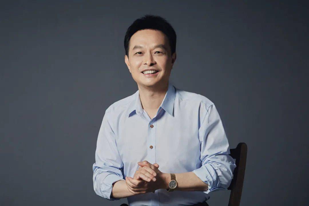 广东河源第一富豪：从草根逆袭为投资大佬，身价880亿