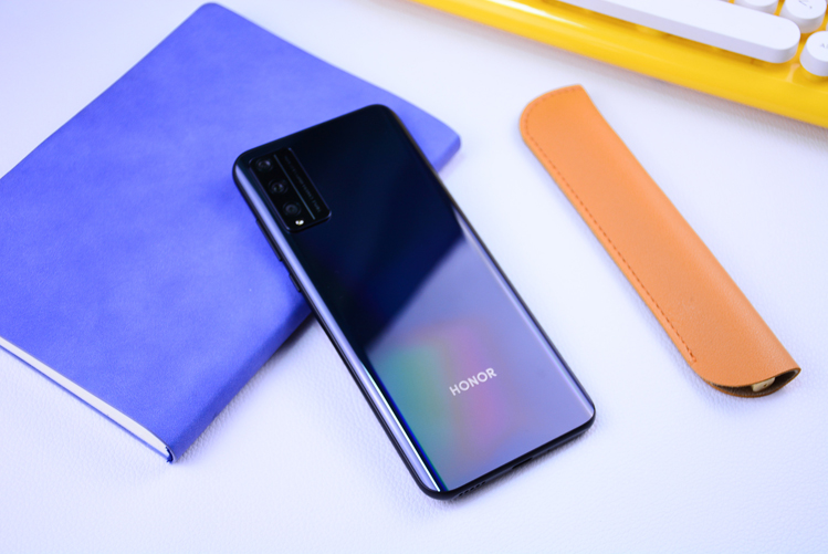 荣耀Play4T Pro评测：口碑炸裂背后，是倾尽所有