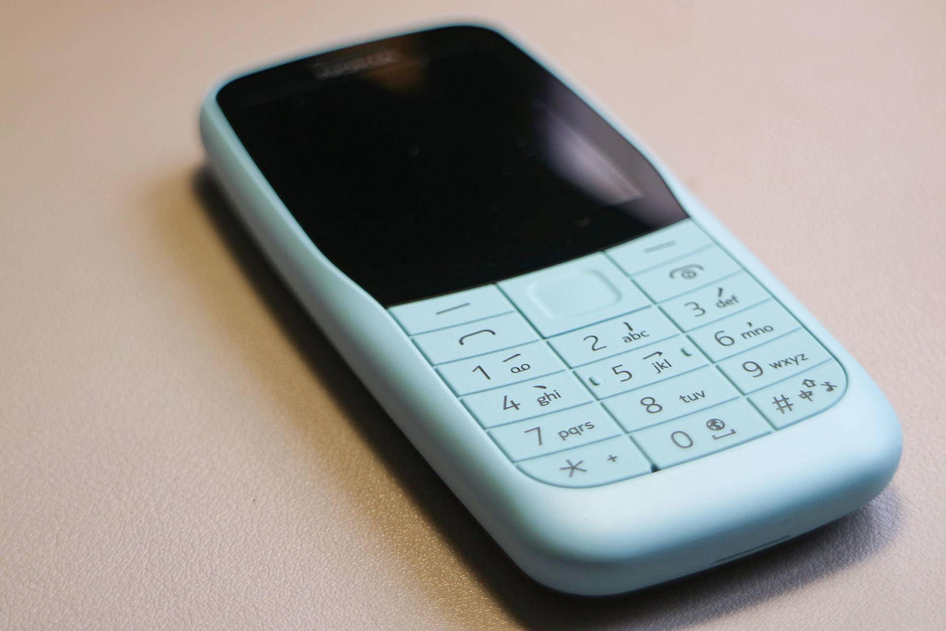 Nokia 220，经典4G功能备用机