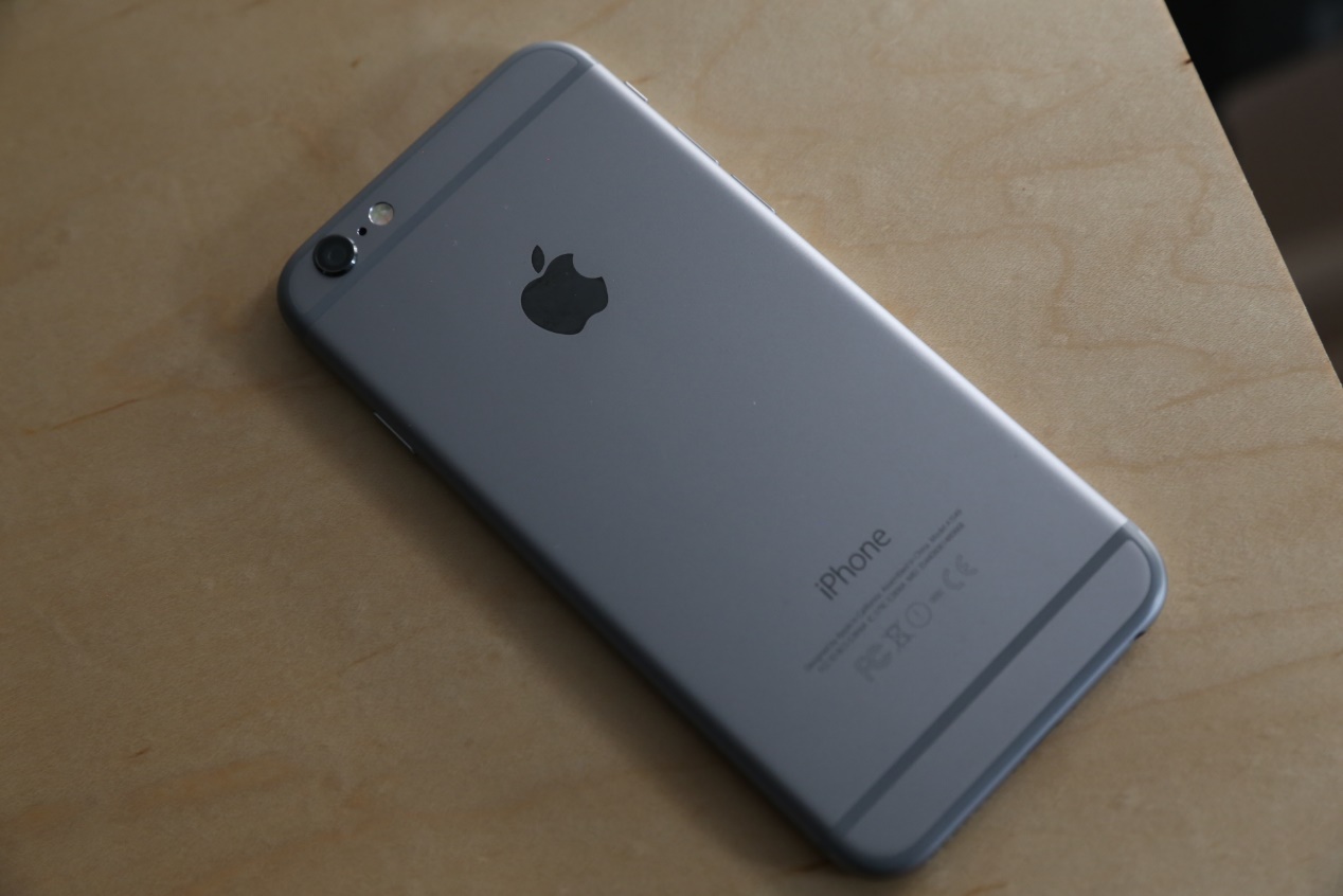 五年的旗舰机iPhone 6，如今当作主力机，勉强“够用”？