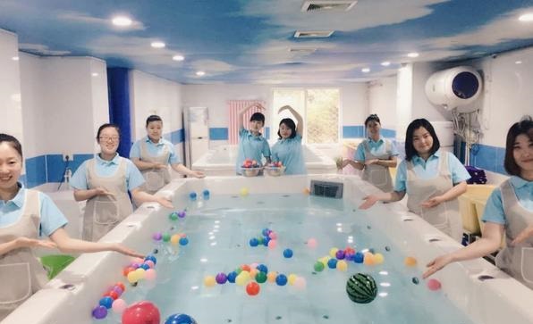 开业免费打动不了顾客，改成花钱买会员，竟然成功做火了新店