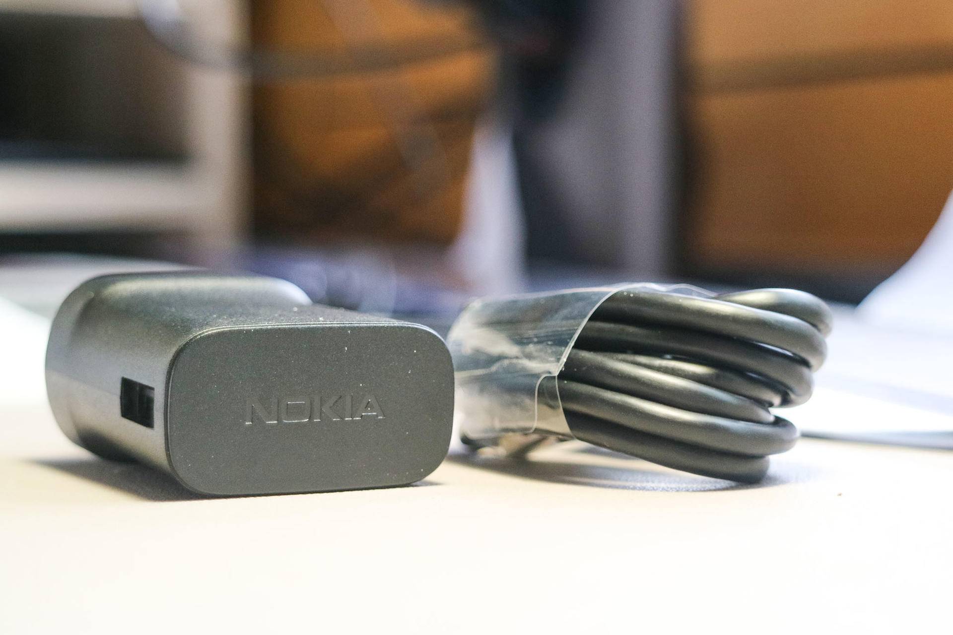 Nokia 220，经典4G功能备用机