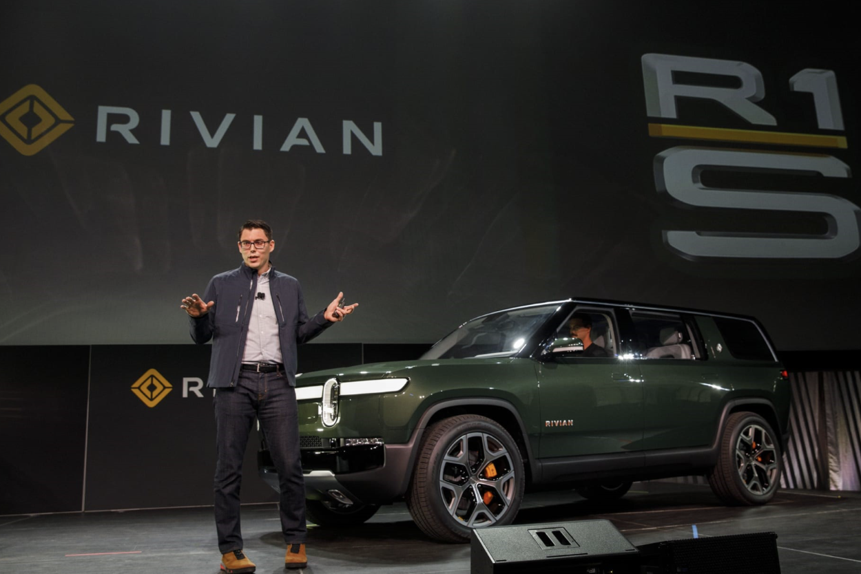 特斯拉竞对递交IPO申请，估值或达800亿美元，马斯克的挑战来了？