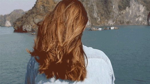 “宅家15天，挣了3万块”那些会写文案的人，活得实在太太太爽了