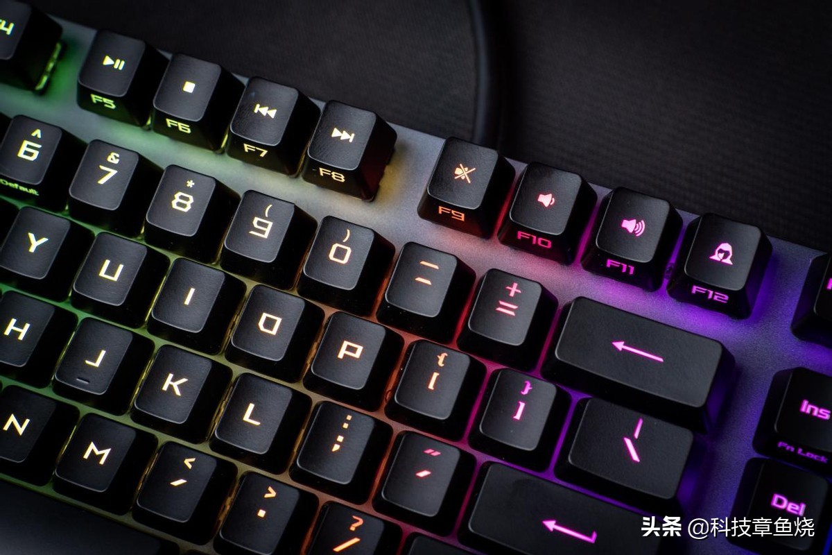 真没必要执着于樱桃青轴，来试下ROG游侠RX的RX蓝轴