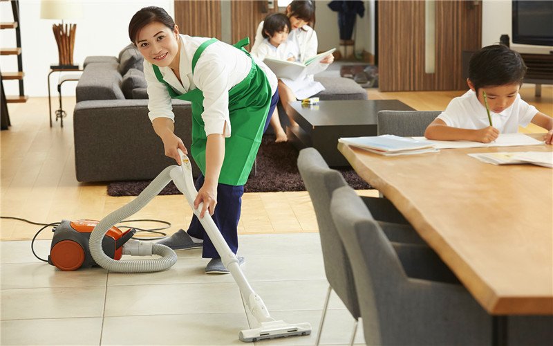 夫妻俩一起创业，有哪些合适的项目，能一年收入20万以上？