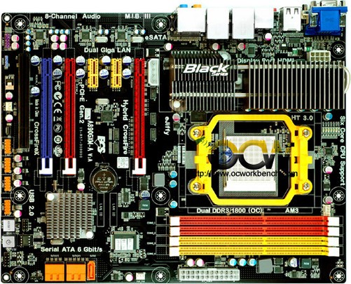 最强整合板 首款AMD 890GX主板CES曝光