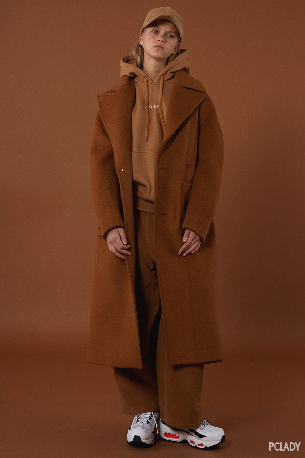 这几个卫衣小众品牌 时髦度一点也不输大牌~