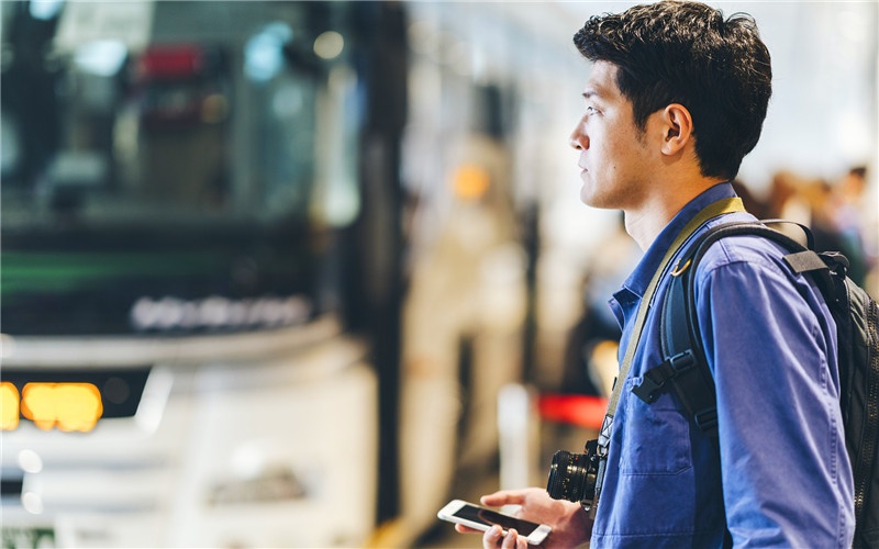 48岁的人返乡创业，2万元的投入，做哪些项目能年收入20万以上？