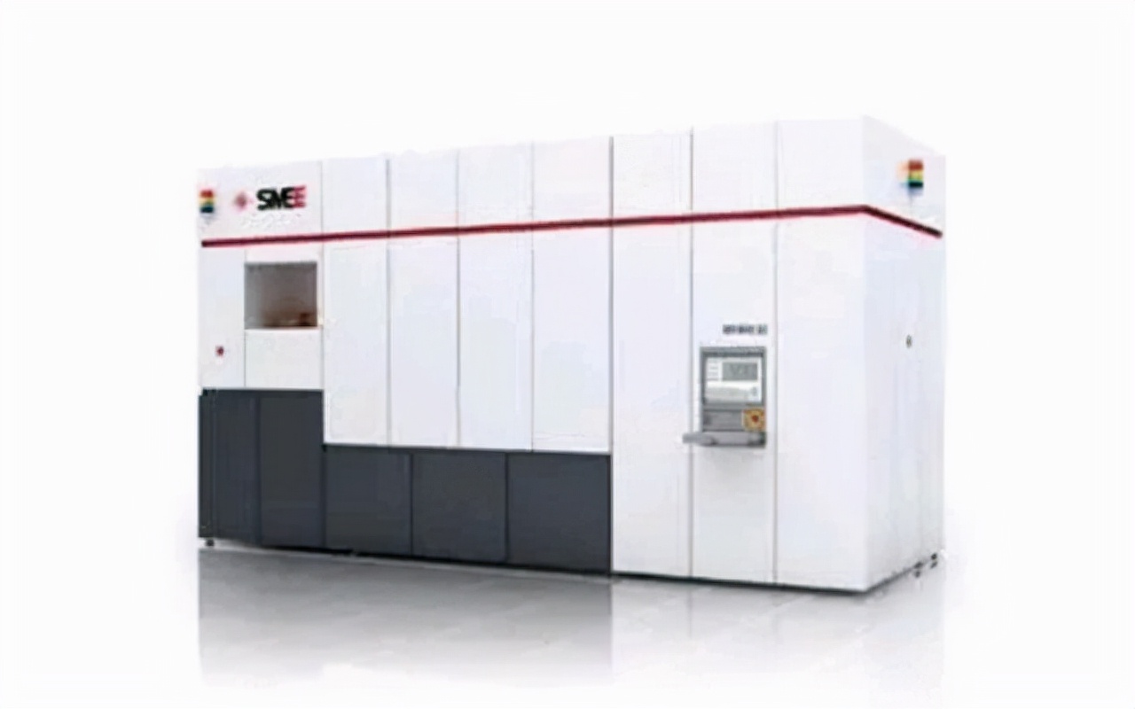 中国芯片制造产能激增，光刻机技术取得突破，ASML再次低头示好