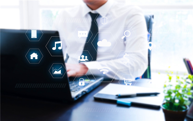 42岁的人手里有20万，投资做什么项目，可以一年收入100万？