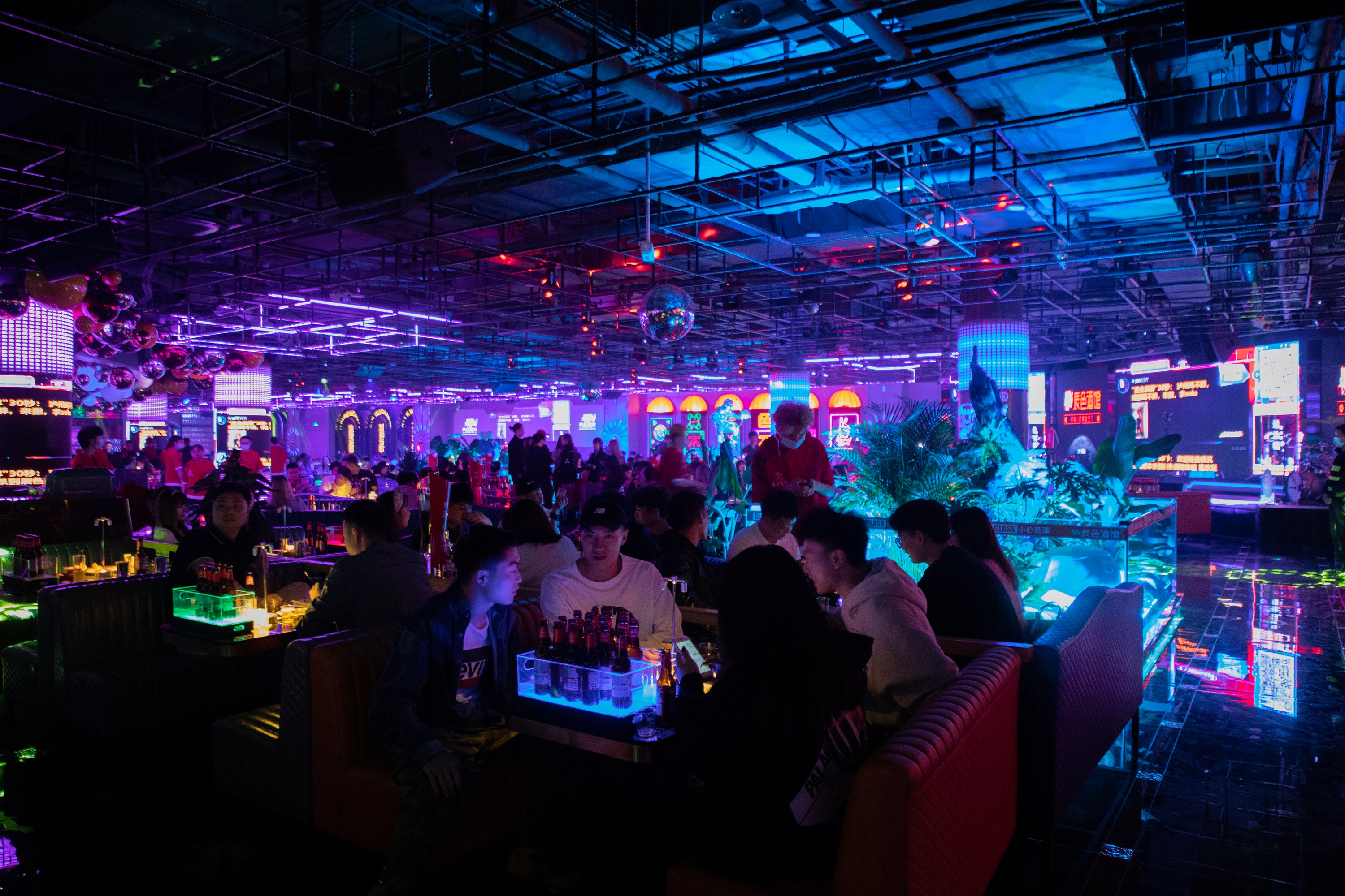 音乐酒馆加盟的十大品牌，这十个音乐酒馆人气爆棚