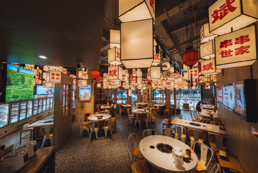 串串火锅不行了？这个品牌宣布年内要突破1000店规模