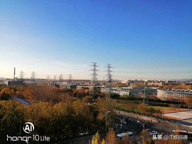 荣耀10青春版值得买吗？荣耀10青春版评测